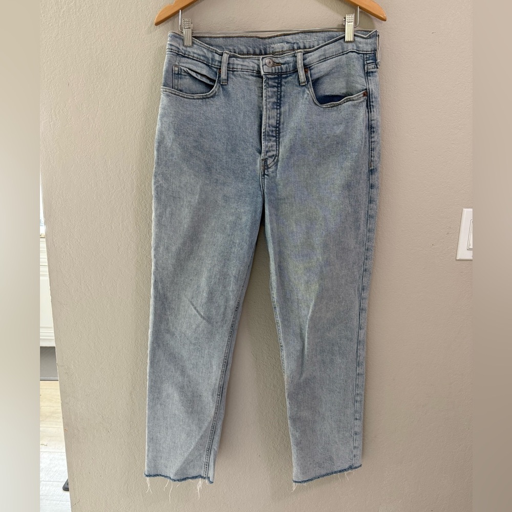 Old Navy Sky-Hi Straight Jeans Light Wash - Size 12